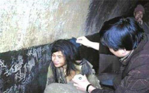 娱乐吃瓜酱女学生被拐卖,揭开娱乐吃瓜背后的黑暗面